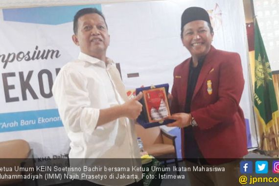 Soetrisno Ajak Warga Muhammadiyah Pahami Makro Ekonomi Sebelum Pilih Capres - JPNN.COM