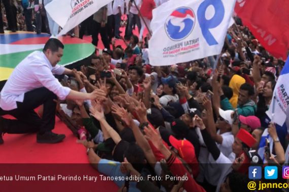 Dampingi Jokowi, Hary Tanoe Rela Jalan Kaki 3,5 Kilometer di Serang - JPNN.COM