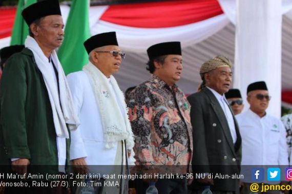 Di Depan Pendukung, Kiai Ma'ruf Sebut Ada Capres Tak Direstui Allah - JPNN.COM