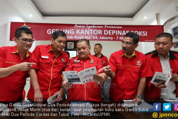 Garda SOKSI Jokowi Dua Periode Luncurkan Buku Demi Pasangan 01 - JPNN.COM