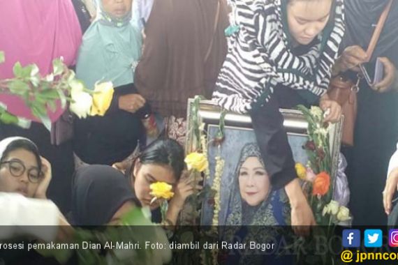 Doa dari Pendiri Masjid Kubah Emas Dian Al Mahri Diijabah Allah - JPNN.COM