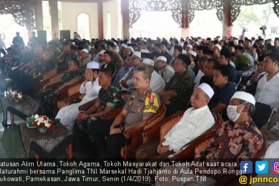 Pesan Panglima TNI Saat Bersilaturahmi dengan Ratusan Alim Ulama - JPNN.COM