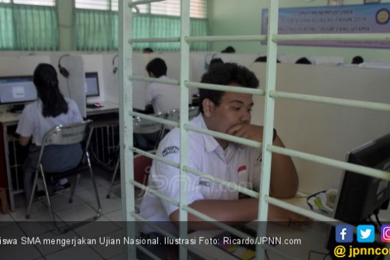 Terkait Soal UN SMA Bocor, Sanksi dari Kemendikbud Dinilai Terlalu Ringan - JPNN.COM