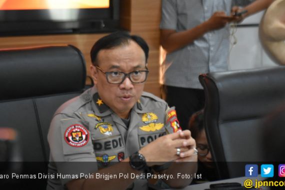 Polri: Terduga Teroris di Wilayah Bandung Terkoneksi Jaringan Sibolga - JPNN.COM