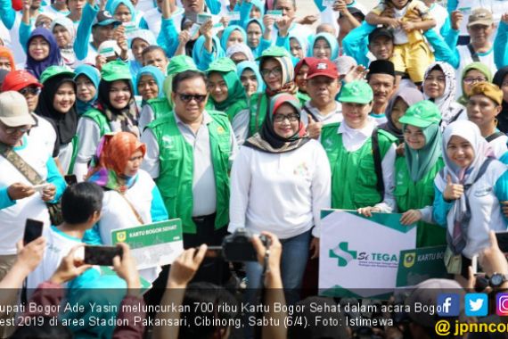 Wujudkan Komitmen, Bupati Ade Yasin Luncurkan 700 Ribu Kartu Bogor Sehat - JPNN.COM