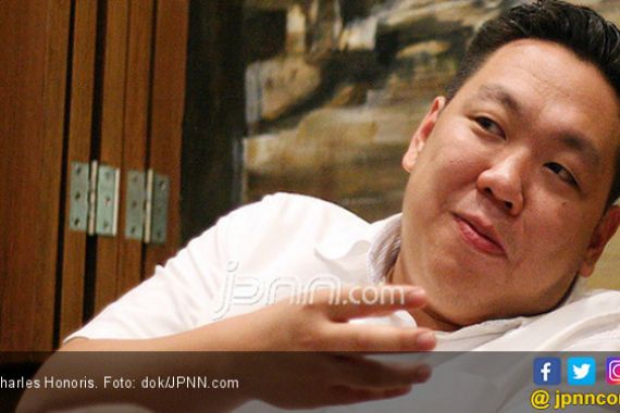 Kubu 02 Tuding Suara Bisa Dicuri, Charles: Ini Bukan Era Mantan Mertua Prabowo - JPNN.COM