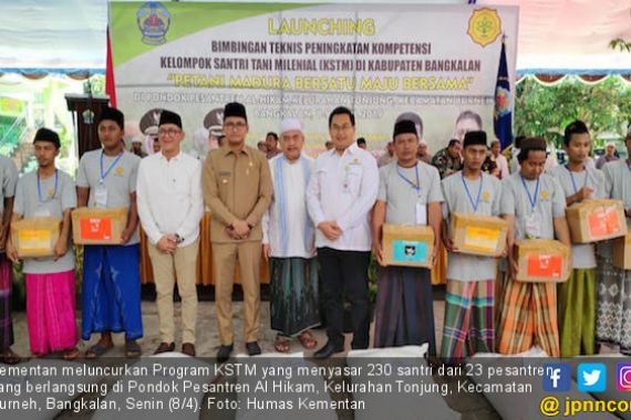Pesantren Kembangkan Pertanian Melalui KSTM di Bangkalan - JPNN.COM