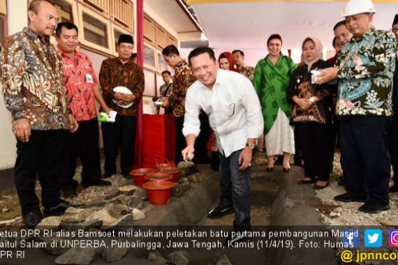 Bamsoet Awali Pembangunan Masjid Universitas Perwira Purbalingga - JPNN.COM