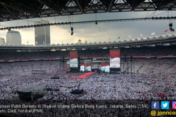 100 Gitaris Beraksi di Konser Putih Bersatu Jokowi - Ma'ruf - JPNN.COM