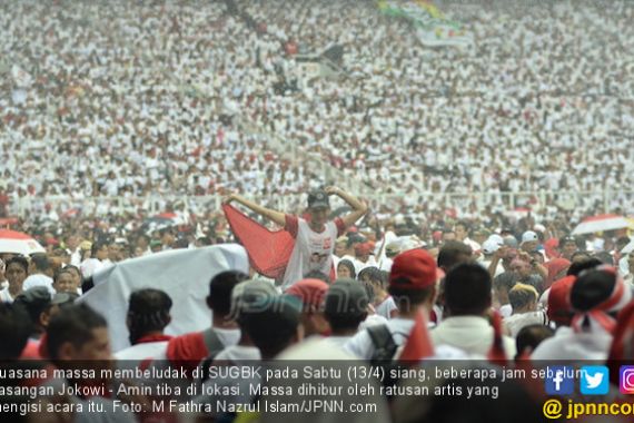 Massa Pendukung Jokowi - Ma’ruf Amin Sudah Memadati SUGBK - JPNN.COM