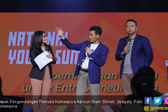 Asrorun Niam Beri Motivasi kepada Ribuan Peserta National Youth Summit - JPNN.COM