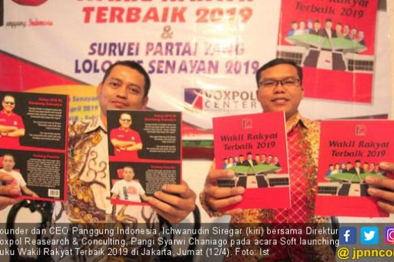 Panggung Indonesia Luncurkan Buku Wakil Rakyat Terbaik 2019 - JPNN.COM