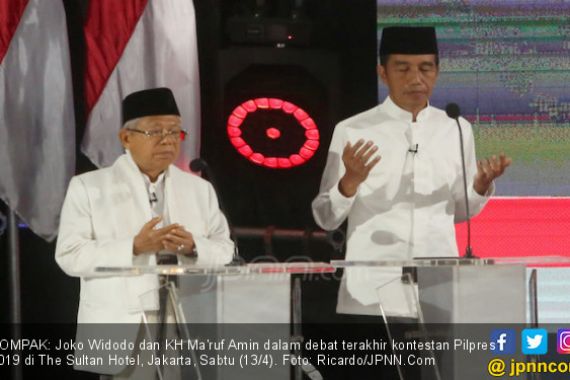 Kekompakan Jokowi-Ma'ruf dengan Baju Putih di Debat Terakhir - JPNN.COM
