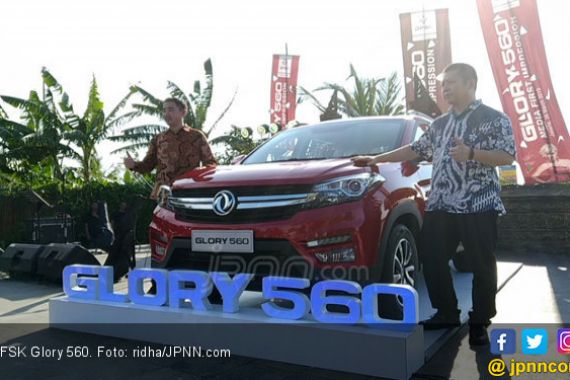 DFSK Glory 560 Memantapkan Dirinya Sebagai SUV Kaum Urban - JPNN.COM