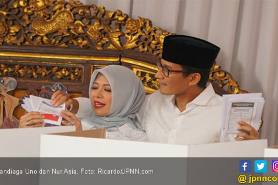 Menggemaskan, Sandiaga Uno Bikin Nur Asia Tertawa - JPNN.COM