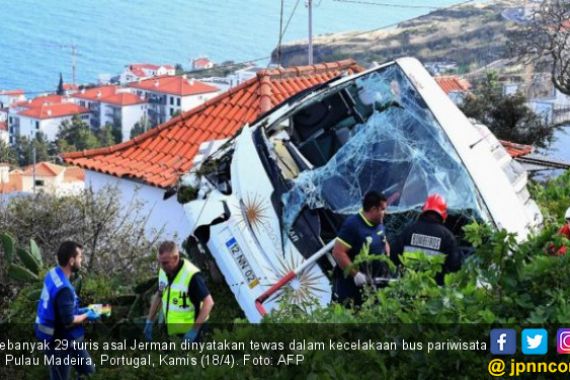 Bus Terguling, 29 Turis Jerman Tewas - JPNN.COM