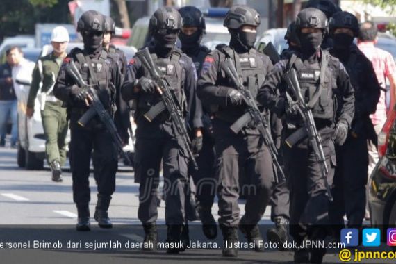 Brimob dari Daerah Masuk Jakarta, Begini Penjelasan Moeldoko - JPNN.COM
