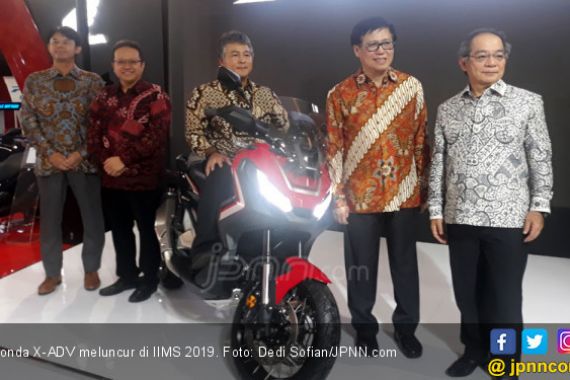 Honda X-ADV Akhirnya Yakin Mengaspal di Indonesia, Harga Rp 450 Juta - JPNN.COM