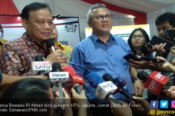 Putuskan KPU Bersalah, Bawaslu Tetap Tolak Permohonan Tim Prabowo - JPNN.COM
