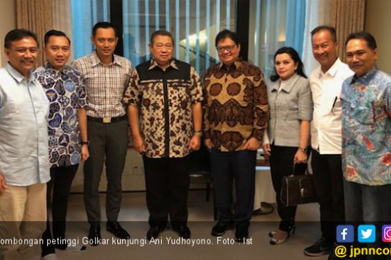 Rombongan Petinggi Golkar Jenguk Bu Ani Yudhoyono di Singapura - JPNN.COM