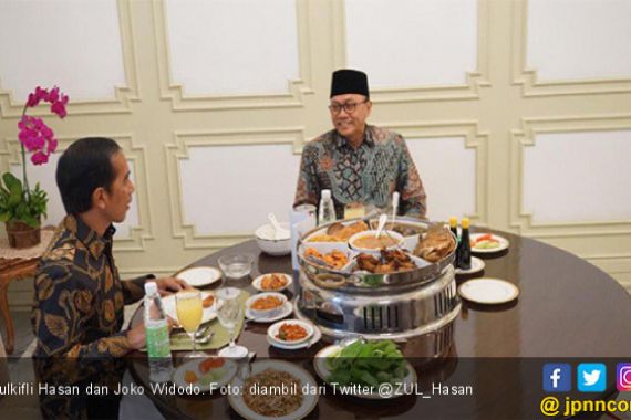 Zulkifli Hasan Unggah Foto saat Makan Bareng Jokowi - JPNN.COM