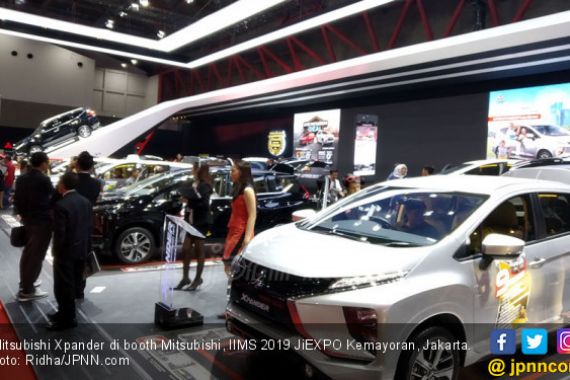Mitsubishi Xpander Masih Sediakan Paket Gratis Servis - JPNN.COM