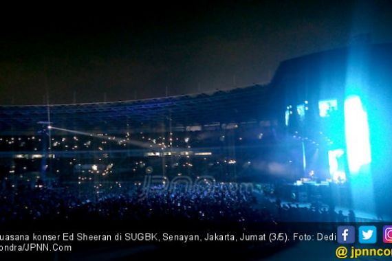 Sapa Penggemar di SUGBK, Ed Sheeran Ucapkan Halo Jakarta dan Minta Maaf - JPNN.COM