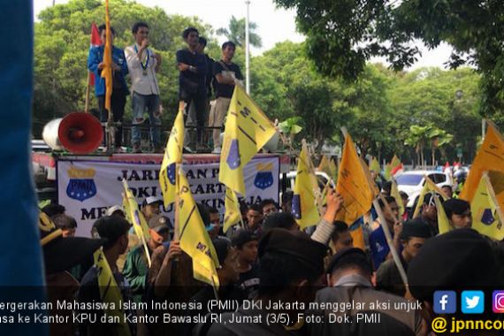 PMII DKI Jakarta Gelar Aksi di Kantor KPU dan Bawaslu, Nih Aspirasinya - JPNN.COM