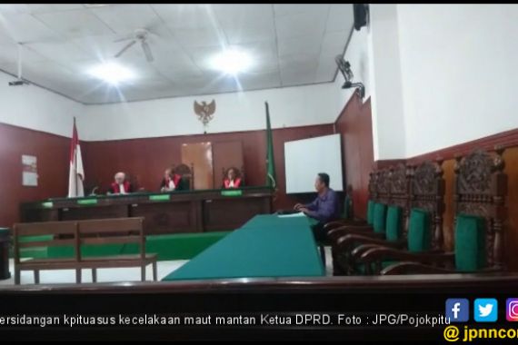 Mantan Ketua DPRD Mangkir Tiga 3 Kali di Sidang Kecelakaan Maut - JPNN.COM