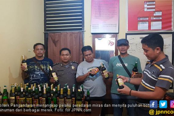 Operasi Cipkon Jelang Ramadan, Polres Ciamis Sita 46 Botol Miras - JPNN.COM