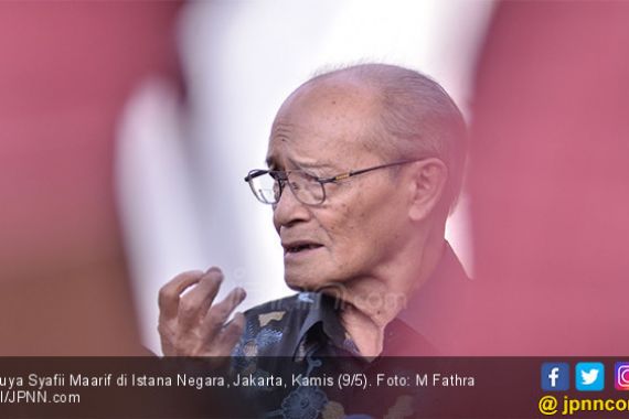 Buya Syafii Minta Jokowi Pilih Sosok Pandai Bergaul jadi Mendikbud, Siapa? - JPNN.COM