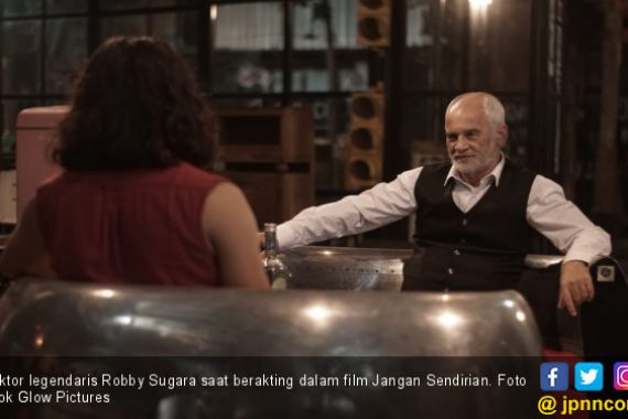 The Legend Robby Sugara Beradu Akting di Film Horor Jangan Sendirian - JPNN.COM