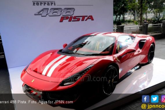 Indonesia Kedatangan Edisi Spesial Ferrari 488, Menggairahkan! - JPNN.COM