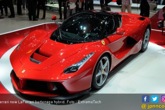 Ferrari Pastikan Supercar Hybrid Akan Meluncur Akhir Bulan Ini - JPNN.COM