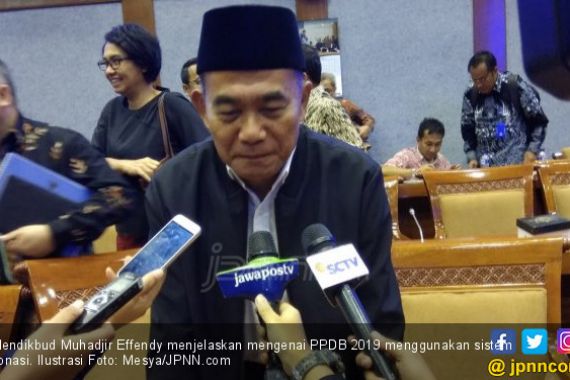 PPDB 2019 Sistem Zonasi, Alamat di KK Terbitan Minimal 1 Tahun Sebelumnya - JPNN.COM