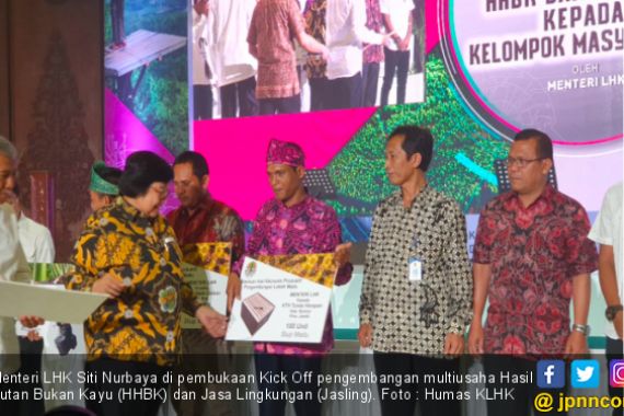 Menteri Siti Dorong Pelaku Industri Kembangkan Komoditas Hasil Hutan Bukan Kayu - JPNN.COM