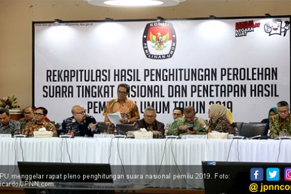Rekapitulasi KPU: Prabowo Menang Telak di Tempat Kelahiran Ma'ruf Amin - JPNN.COM