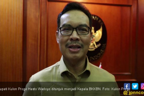 Jokowi Tunjuk Bupati dari PDIP jadi Kepala BKKBN - JPNN.COM