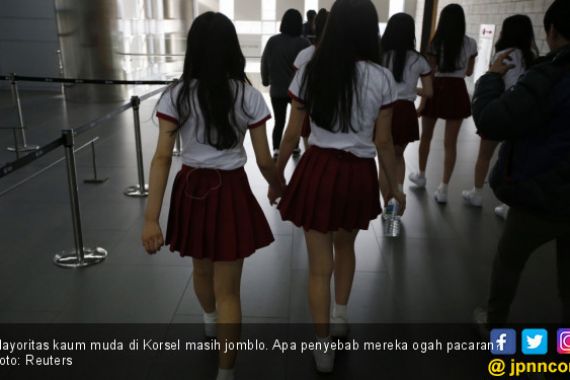 Ekonomi Sulit, Kaum Muda Korsel Ogah Pacaran - JPNN.COM