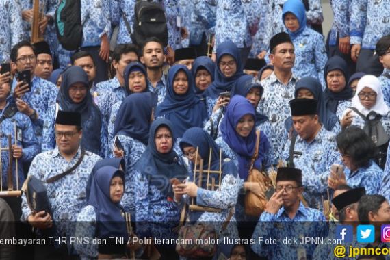 Harus Pakai Perda, Pembayaran THR PNS dan TNI / Polri Terancam Molor - JPNN.COM