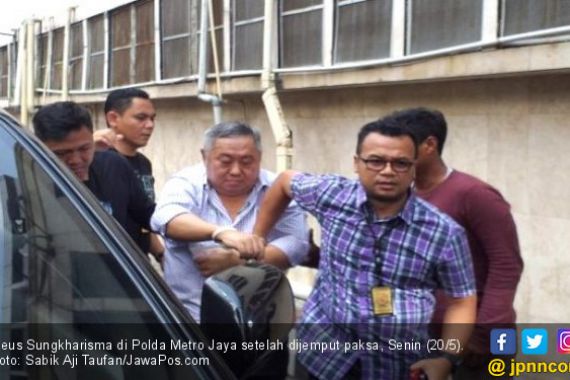 Ditangkap Polisi, Lieus Sungkharisma Bilang Begini - JPNN.COM