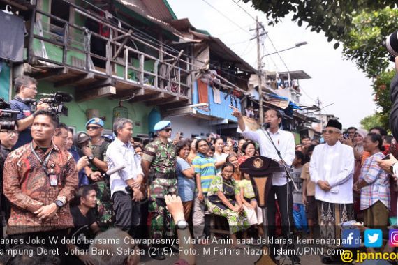 Alasan Jokowi Pidato Kemenangan di Kampung Deret - JPNN.COM