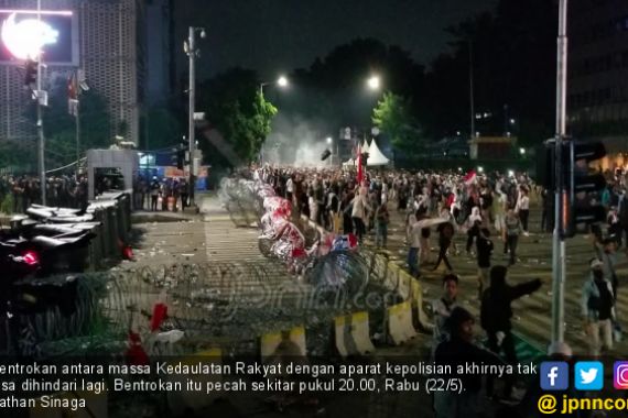 IPW Desak Polri Usut Penyandang Dana Massa Perusuh di Jakarta - JPNN.COM