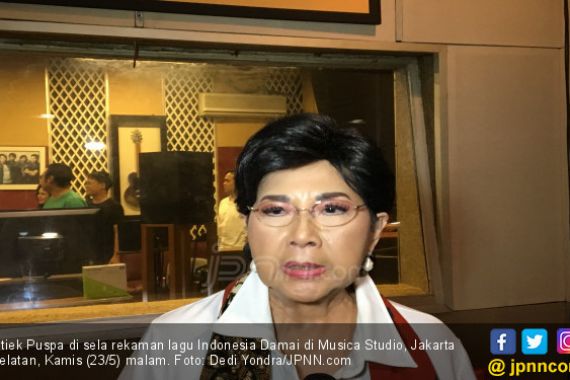 Titiek Puspa Takut Kerusuhan 22 Mei Ditiru Anak - Anak - JPNN.COM