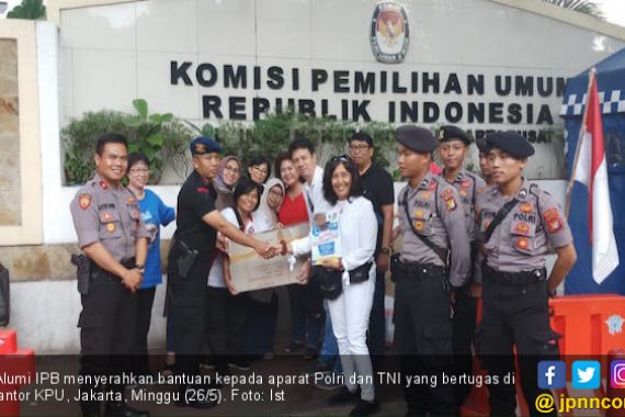 Dukung Indonesia Damai, Alumni IPB Bantu TNI dan Polri di KPU - JPNN.COM