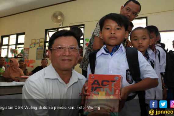 Ikhtiar Wuling Motors Memajukan Dunia Pendidikan Indonesia - JPNN.COM