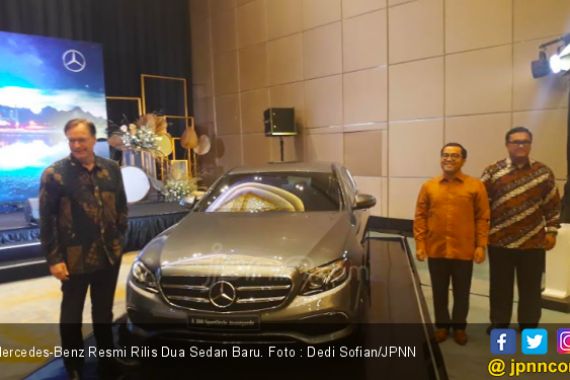 Mercedes-Benz Resmi Luncurkan Dua Sedan Baru Rakitan Indonesia - JPNN.COM