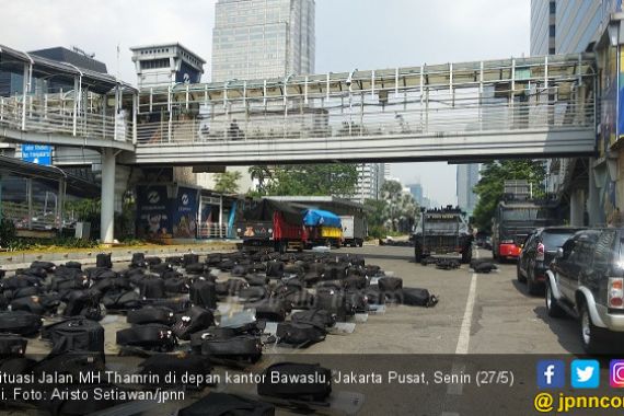 Tak Ada Aksi, Polisi Tetap Tutup Jalan MH Thamrin - JPNN.COM