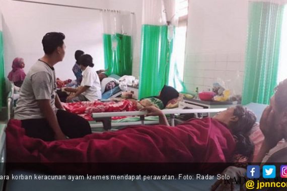 1 Orang Meninggal, 89 Dirawat Akibat Keracunan Ayam Kremes - JPNN.COM