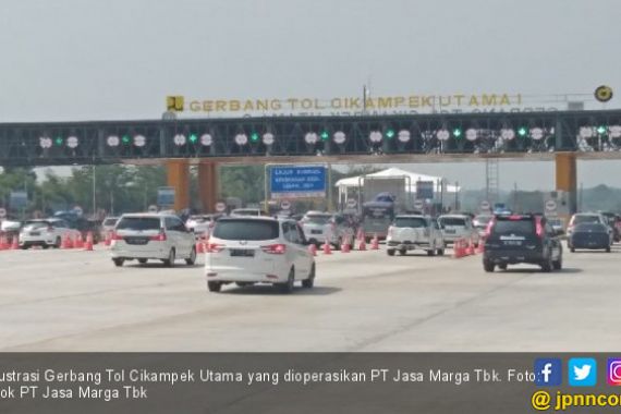 GT Cikampek Mulai Padat, H-7 Lebaran 57.405 Kendaraan Meninggalkan Jakarta - JPNN.COM